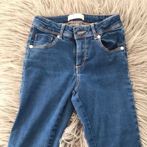 Zara jeans